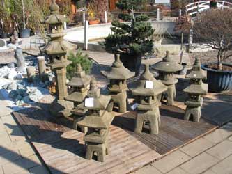 Lanterne japonaise en pierre reconstituée