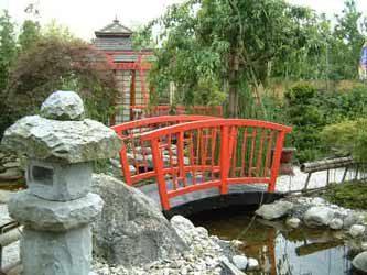 Pont style japonais plus simple.