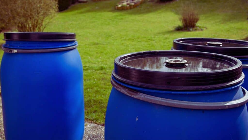 Trois récupérateur d’eau